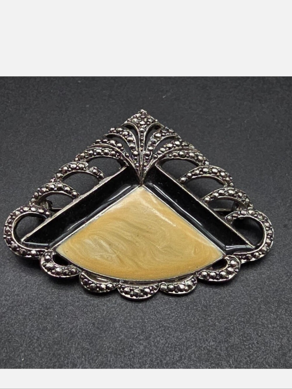 Avon Vintage Art Deco Fan Brooch 1987 Brooch